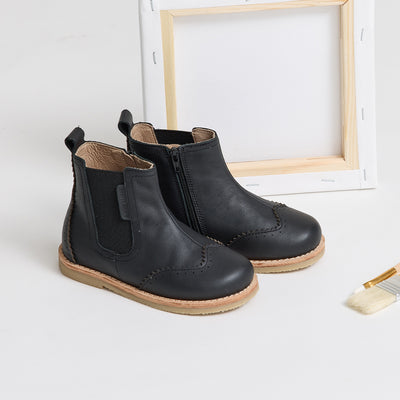 WINDSOR Black