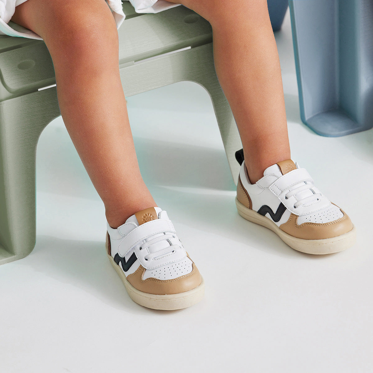 XO TRAINER White/Black
