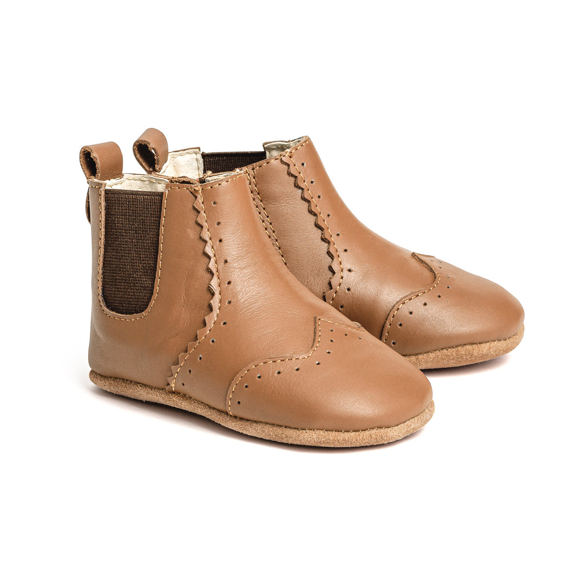 Pair of baby windsor boots in colour Tan