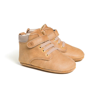 Baby Archie boots in colour Tan
