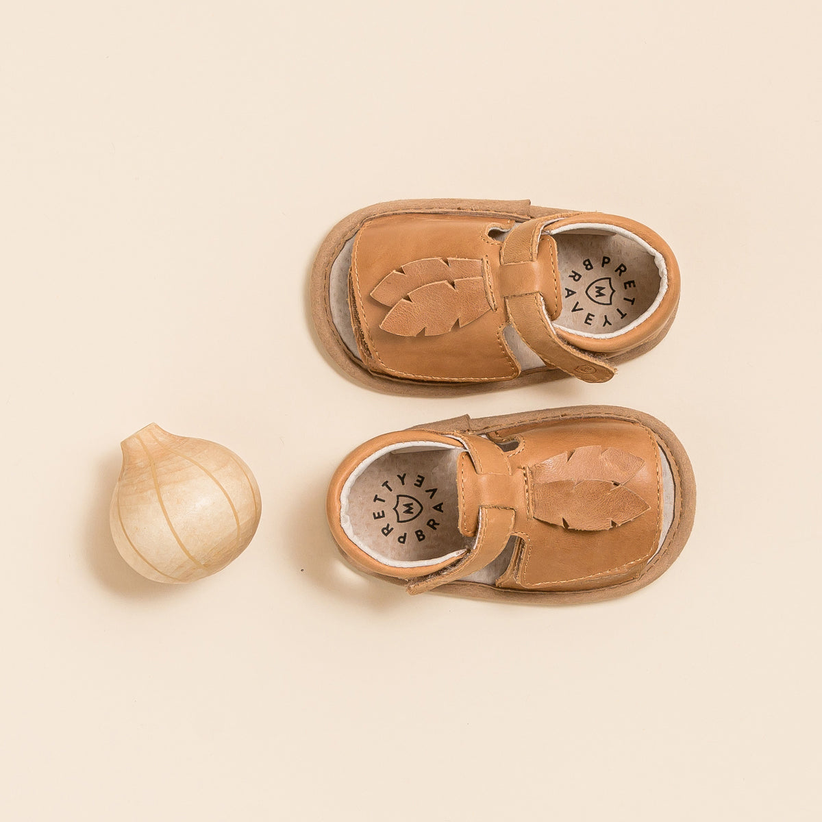 PHOENIX SANDAL Tan Leaf